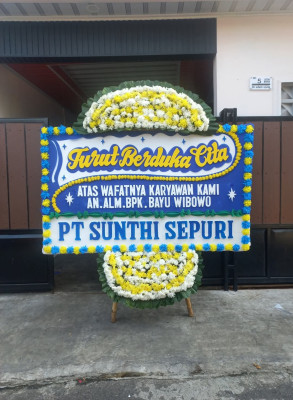 Papan Bunga Duka di Padang Panjang Barat