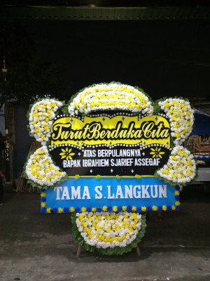 Papan Bunga Duka di Padang Panjang Barat